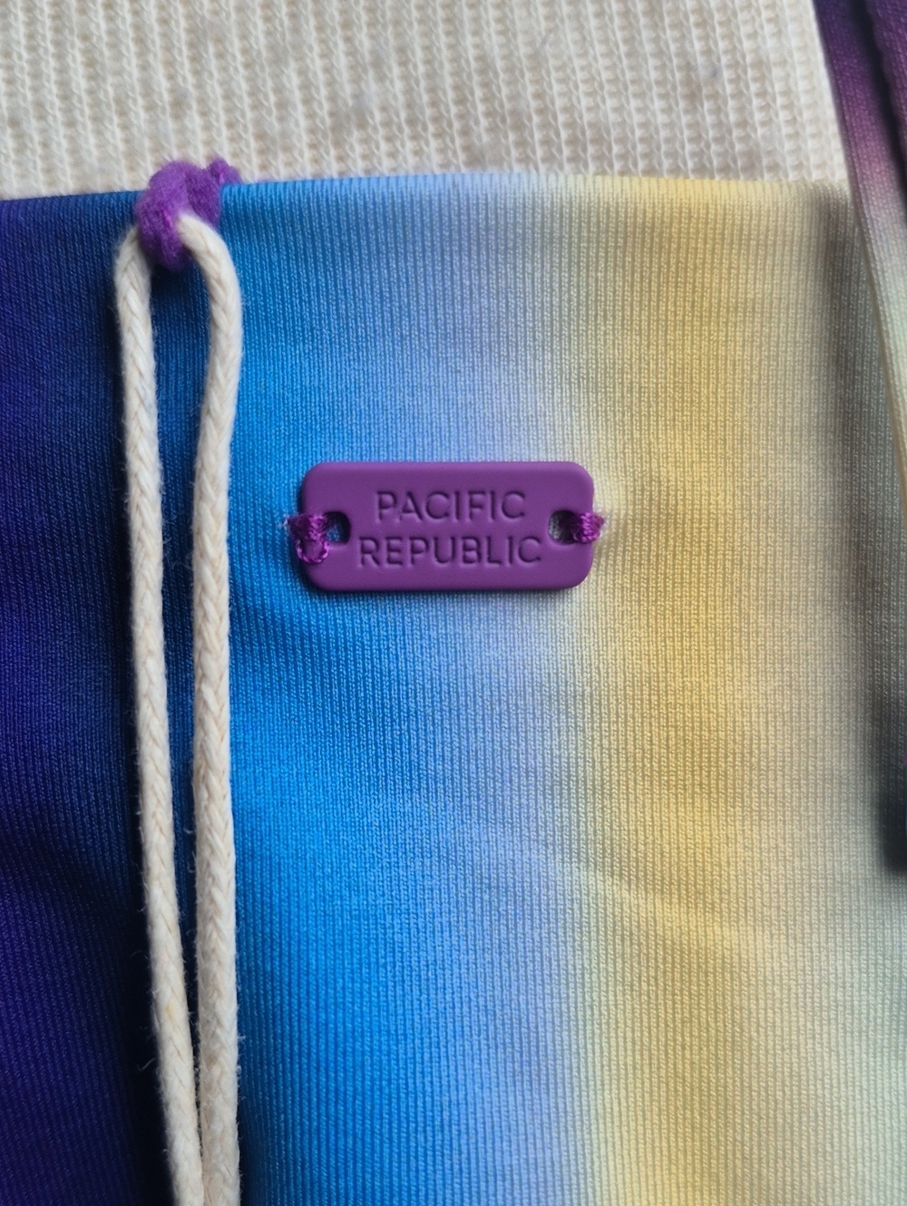 PACIFIC REPUBLIC- 2PCE BIKINI - Picture 4 of 9